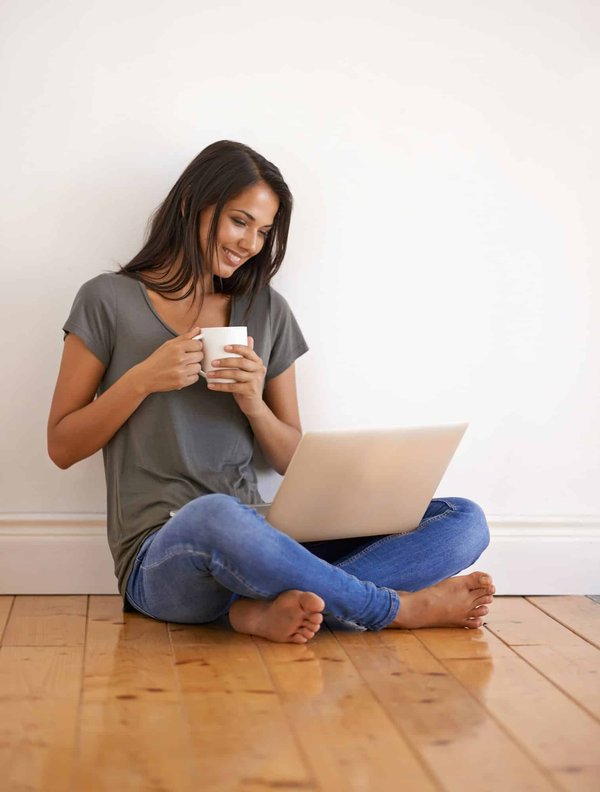 Comment choisir une station d'accueil USB-C pour un ordinateur portable avec plusieurs écrans?